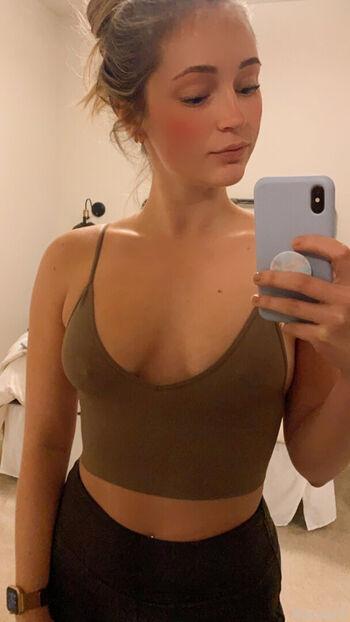 Full leaked Ellemarie private photo
