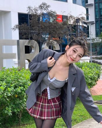 Ellen Tan