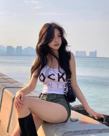 Ellen Tan