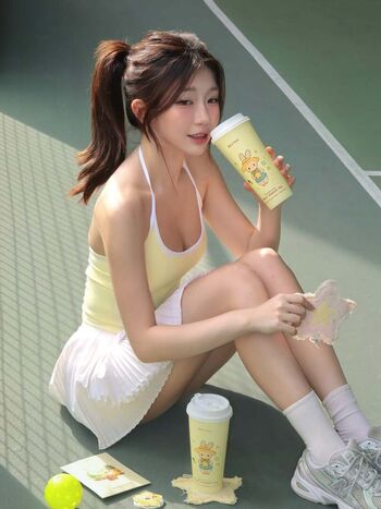 Full leaked Ellen tan private photo
