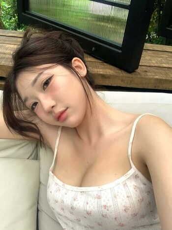 Full leaked Ellen tan private photo