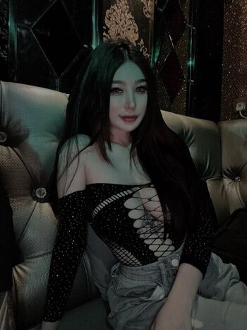 Full leaked Ellena ling private photo