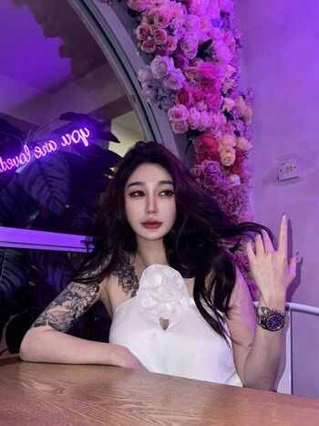 Full leaked Ellena ling private photo