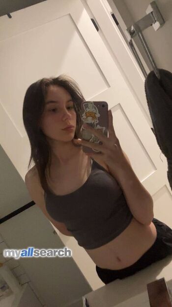 Full leaked Elleoc private photo