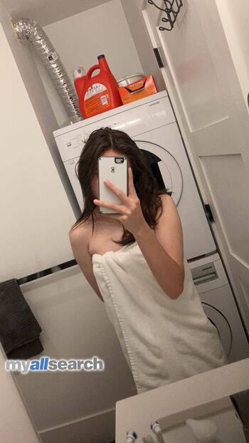 Full leaked Elleoc private photo