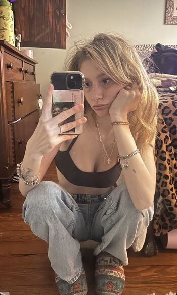 Full leaked Ellesasmrr private photo