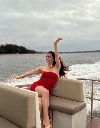 Elli Avrram