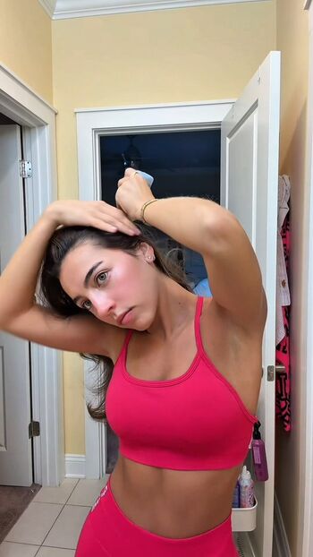 Ellie Dobleske