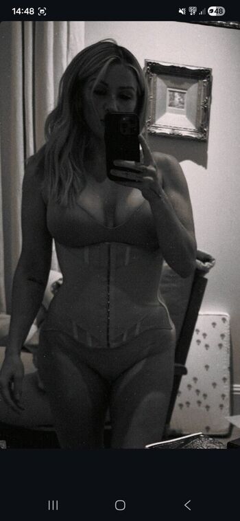Full leaked Ellie goulding private photo