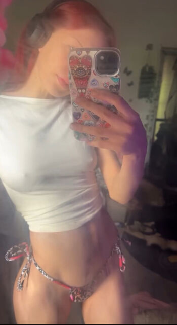 Full leaked Ellie liptrot private photo