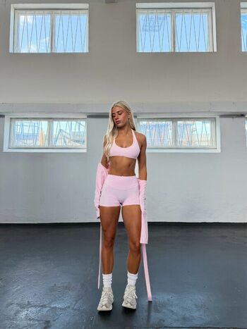 Full leaked Ellie maack private photo