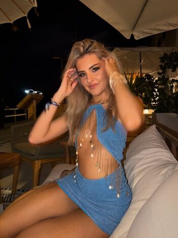Full leaked Ellie middleton private photo