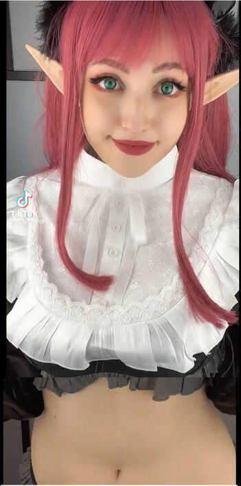 Full leaked Ellychan  page private photo