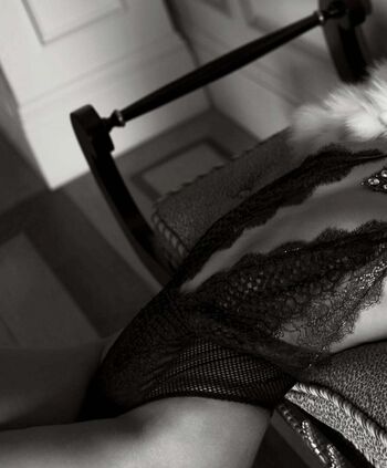 Full leaked Elsa hosk page private photo