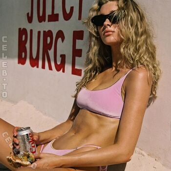 Full leaked Elsa hosk private photo