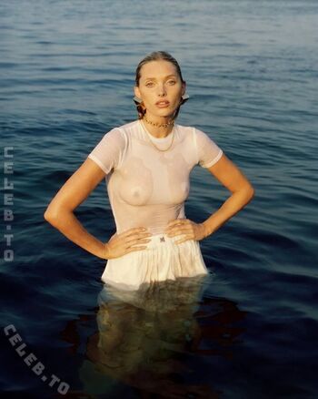 Full leaked Elsa hosk private photo
