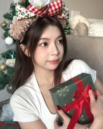 Full leaked Elyn leong page private photo