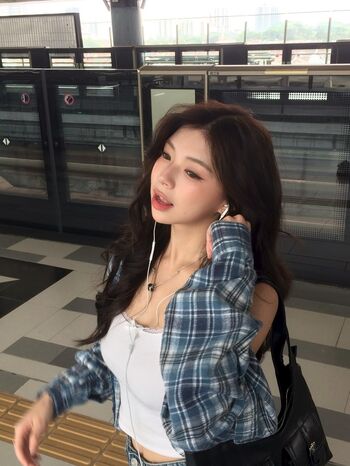 Full leaked Elyn leong page private photo