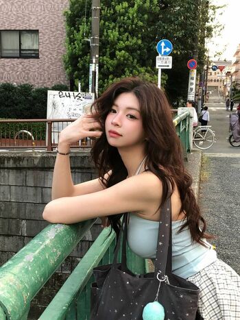 Elyn Leong