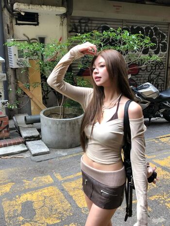 Full leaked Elyn leong private photo