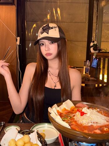 Full leaked Elyn leong private photo
