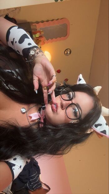 Full leaked Elyriss private photo