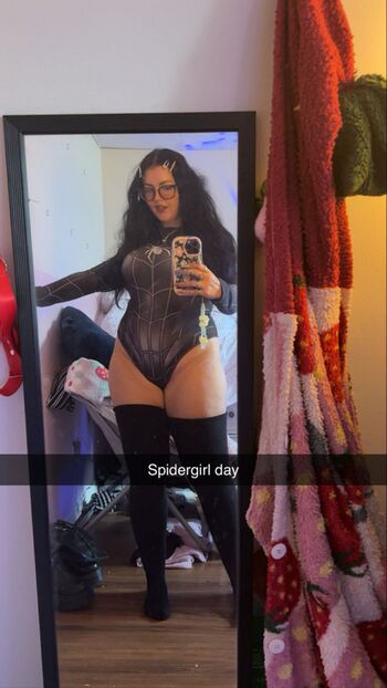 Full leaked Elyriss private photo