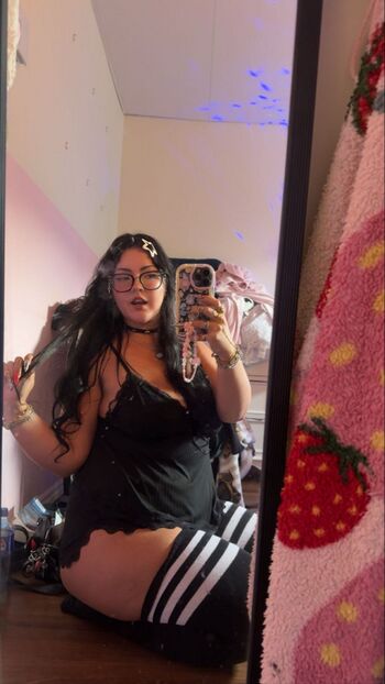 Full leaked Elyriss private photo