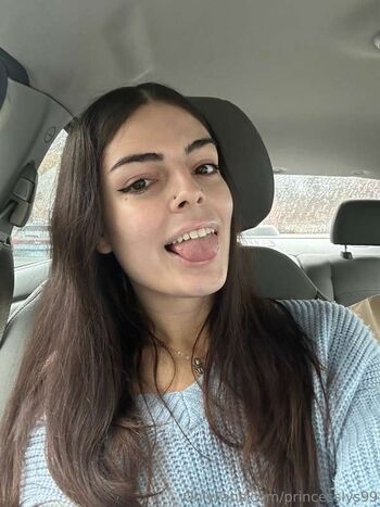 Full leaked Elysia private photo