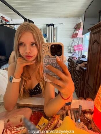 Full leaked Elyza young private photo