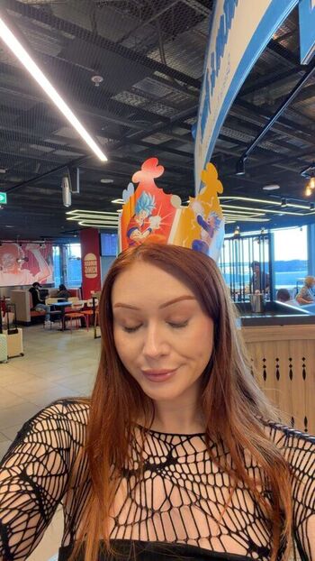 Full leaked Elz the witch page private photo