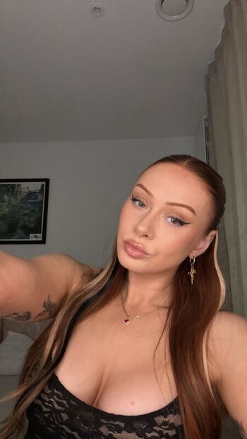 Full leaked Elz the witch page private photo