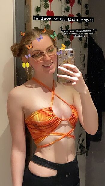 Full leaked Em cavell private photo