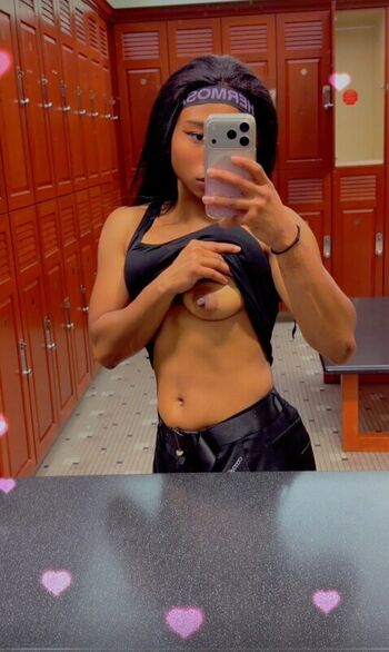 Full leaked Em emmuscled private photo