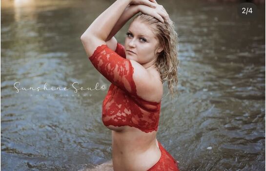 Full leaked Em w private photo