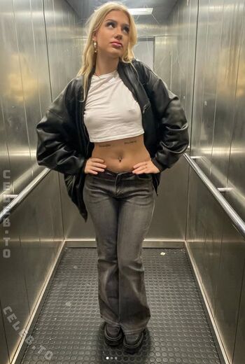 Full leaked Emlyemma private photo