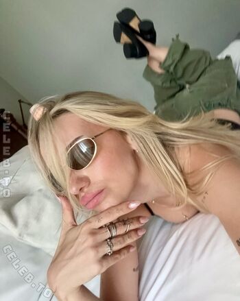Full leaked Ema louise private photo