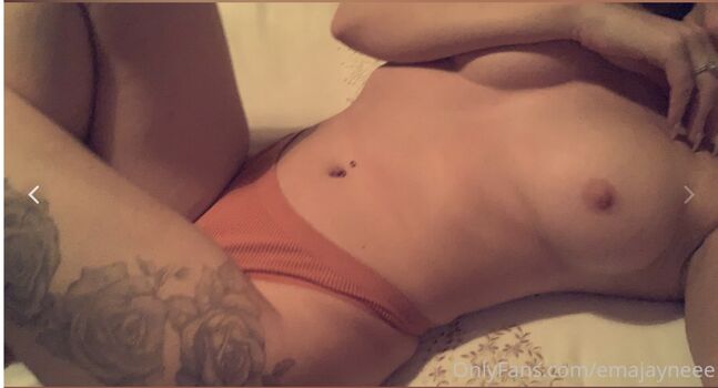 Full leaked Emajanewhite private photo
