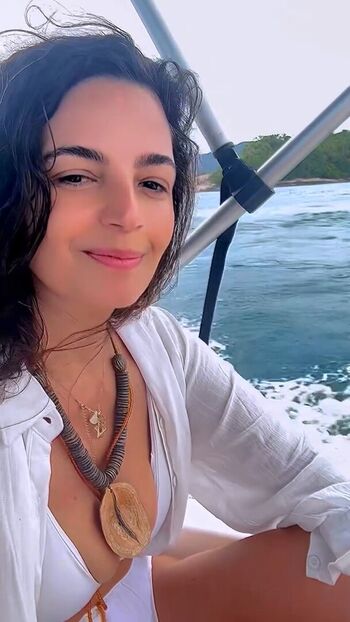 Full leaked Emanuelle araujo private photo