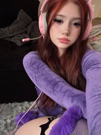 Full leaked Embeyofficial private photo