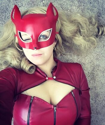 Emcat Cosplay