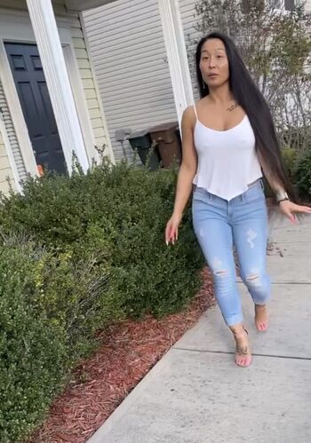 Full leaked Emelh private photo