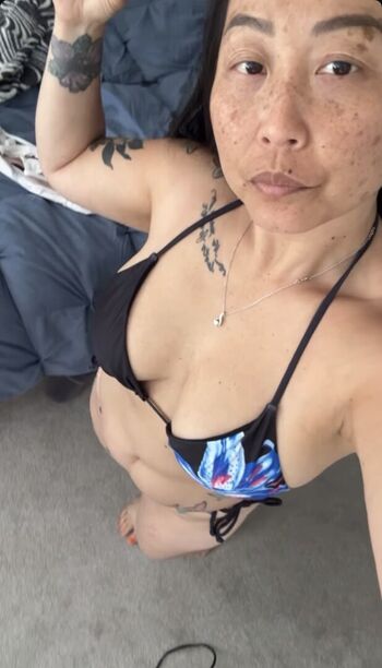 Full leaked Emelh private photo