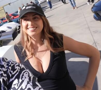 Full leaked Emelia hartford page private photo