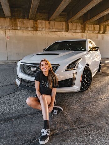 Full leaked Emelia hartford private photo
