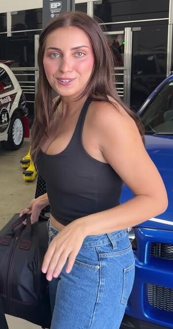 Full leaked Emelia hartford private photo