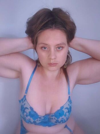 Full leaked Emeline parent private photo