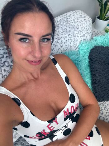 Full leaked Emerald kittycat private photo