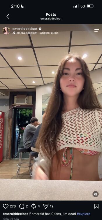 Full leaked Emeralddecloet private photo