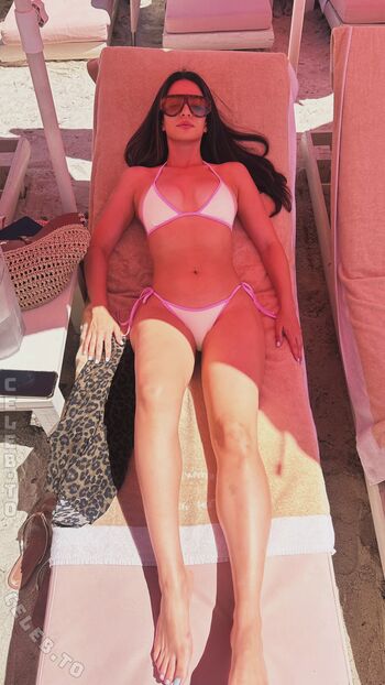 Full leaked Emeraude toubia private photo